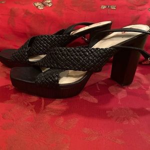 Signature Vero Cuoio Plaftorm Criss Cross heels. Size 11